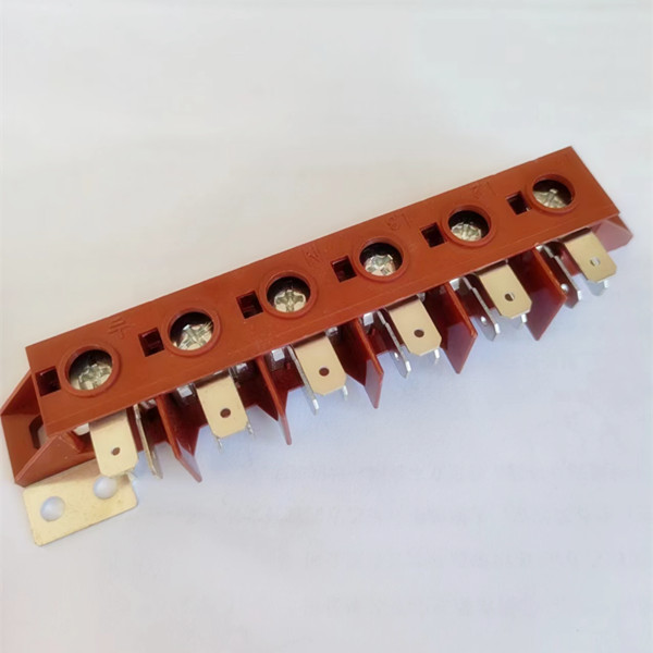 Paano malulutas ng mga kahon ng terminal ng high-density ang mga hamon sa pag-install ng espasyo?